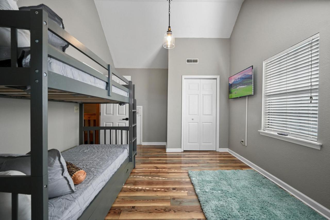 Private Mountain Cabin, Hot Tub Escape In The Smokies, With The View Sevierville Luaran gambar