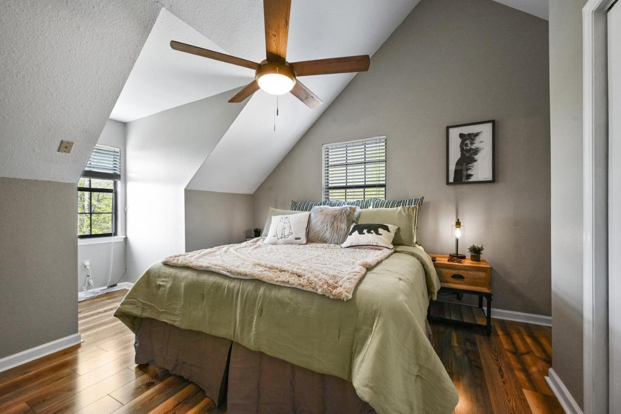 Private Mountain Cabin, Hot Tub Escape In The Smokies, With The View Sevierville Luaran gambar