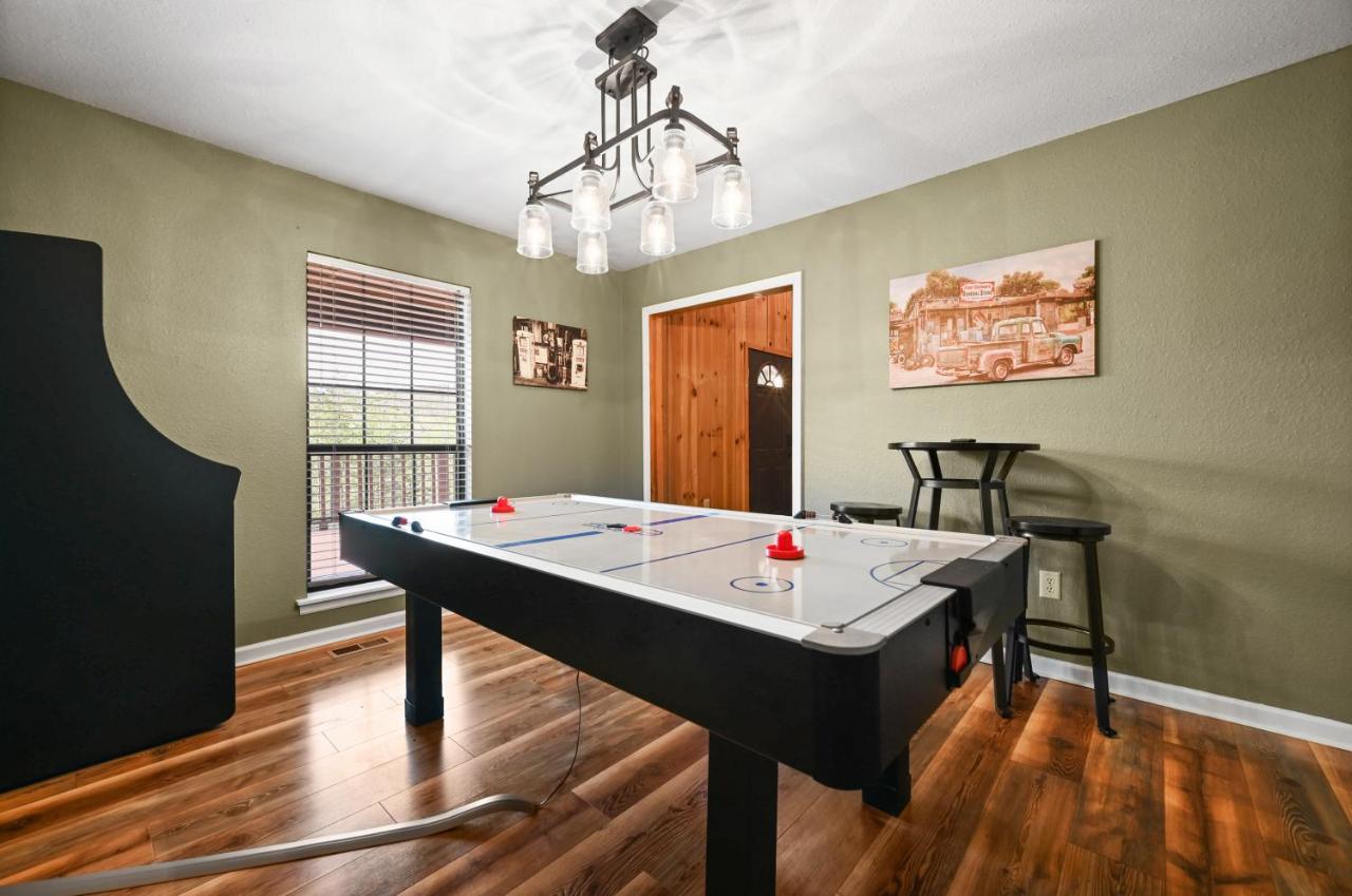 Private Mountain Cabin, Hot Tub Escape In The Smokies, With The View Sevierville Luaran gambar