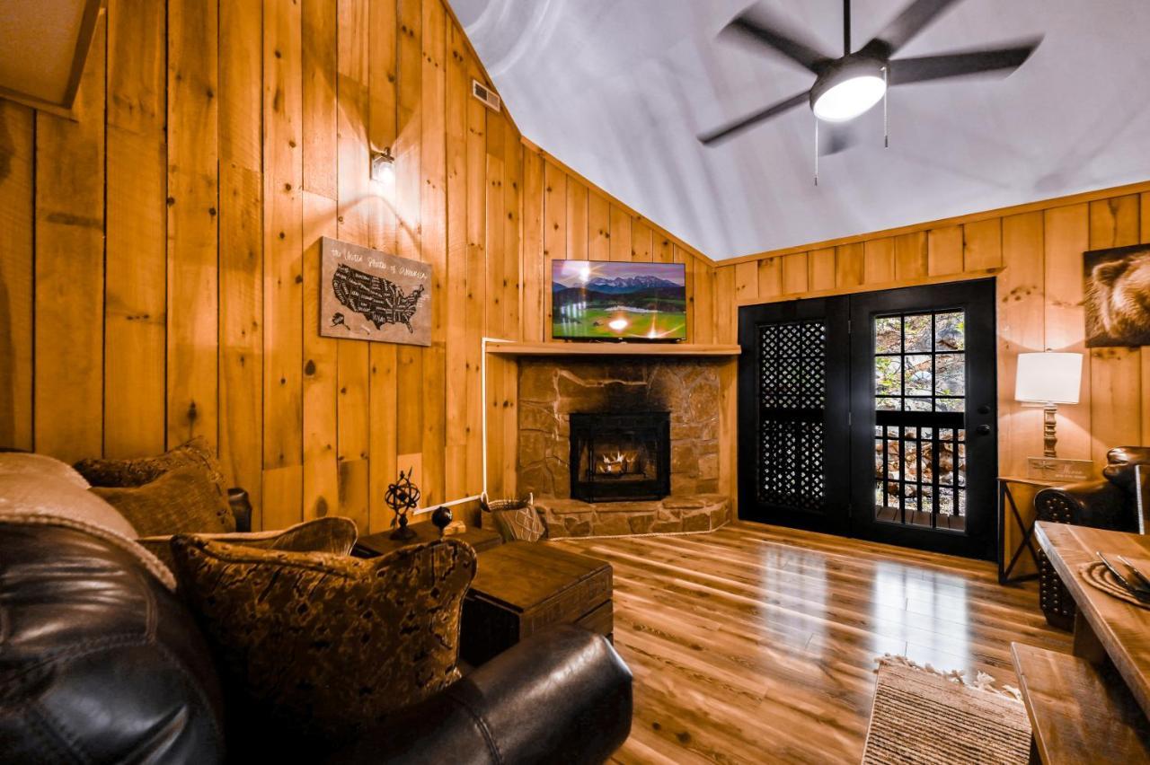 Private Mountain Cabin, Hot Tub Escape In The Smokies, With The View Sevierville Luaran gambar