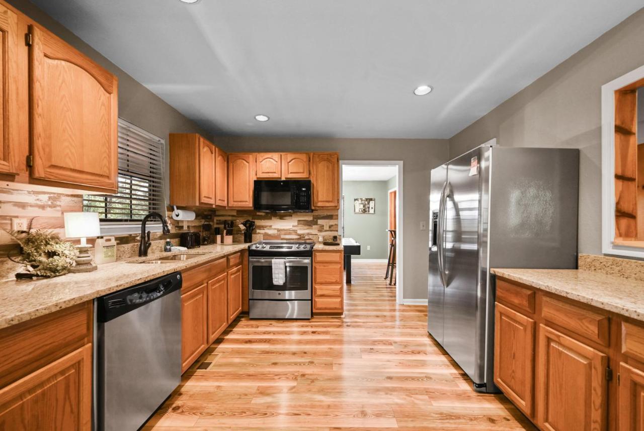 Private Mountain Cabin, Hot Tub Escape In The Smokies, With The View Sevierville Luaran gambar