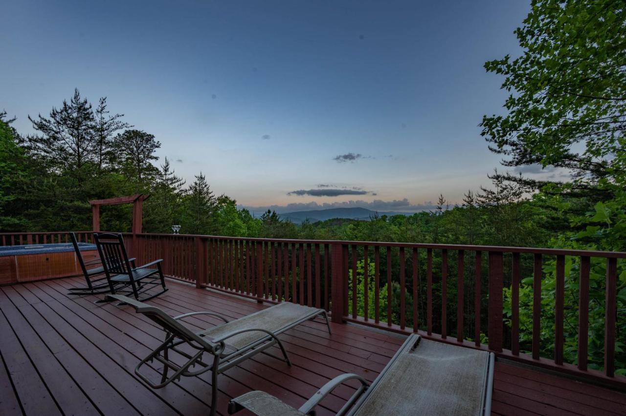 Private Mountain Cabin, Hot Tub Escape In The Smokies, With The View Sevierville Luaran gambar