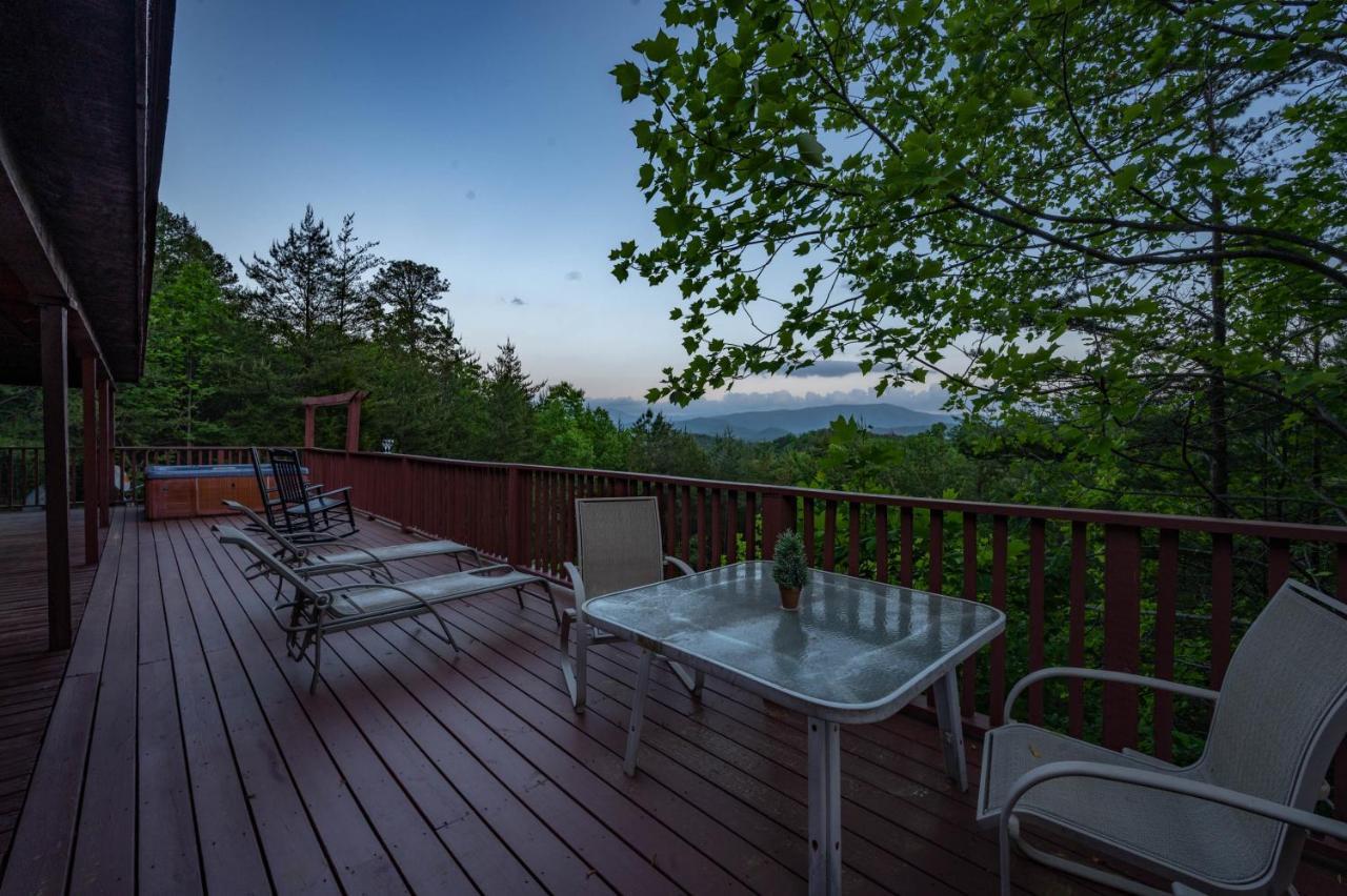 Private Mountain Cabin, Hot Tub Escape In The Smokies, With The View Sevierville Luaran gambar